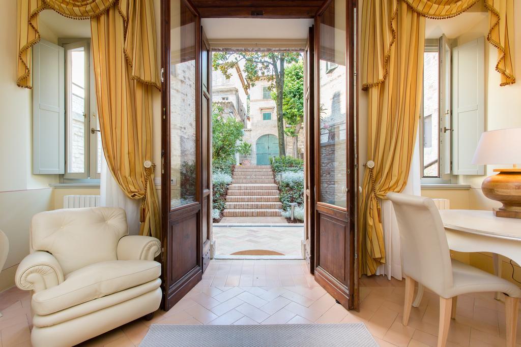 דירות סן סברינו מארקה Palazzo Gentili מראה חיצוני תמונה
