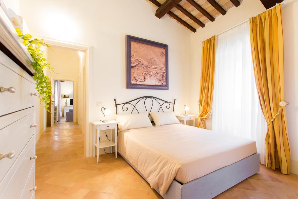 דירות סן סברינו מארקה Palazzo Gentili מראה חיצוני תמונה