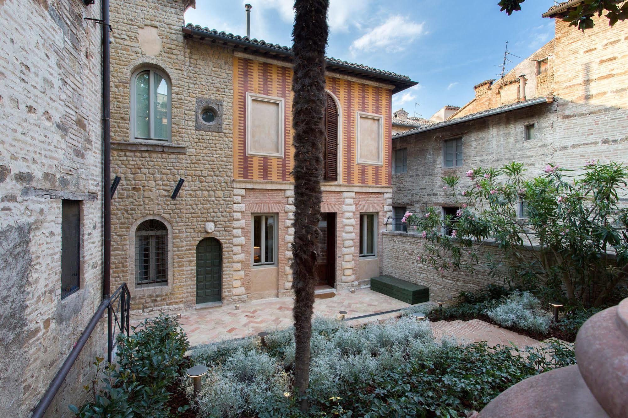 דירות סן סברינו מארקה Palazzo Gentili מראה חיצוני תמונה