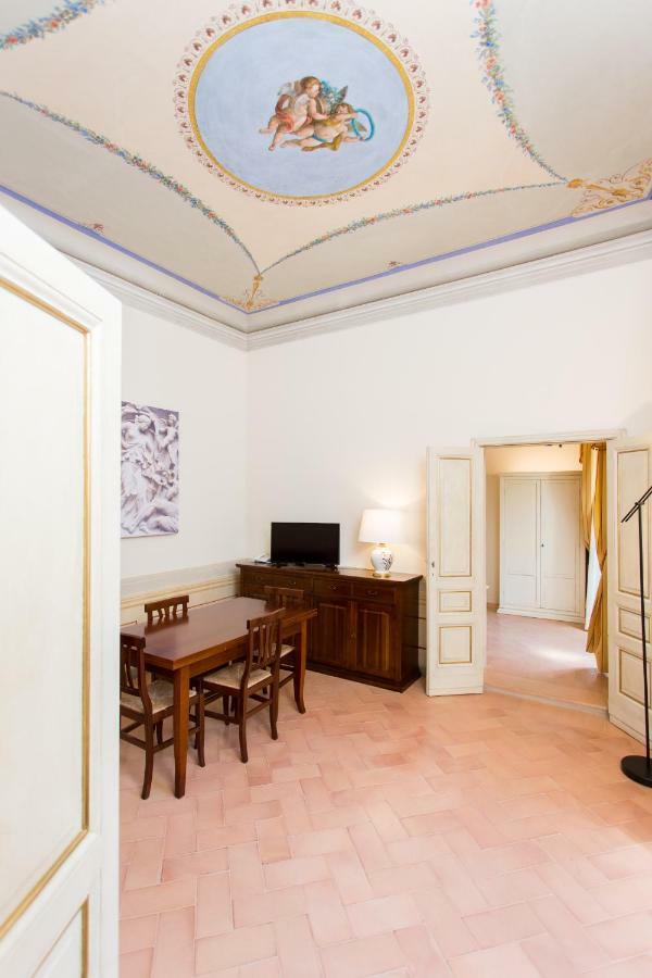 דירות סן סברינו מארקה Palazzo Gentili מראה חיצוני תמונה